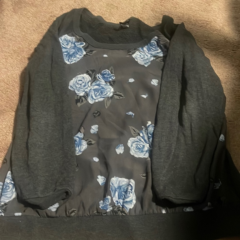 Size 2 Torrid Sweatshirt